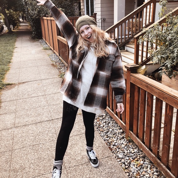 ✨About My Closet ✨ - Picture 4 of 5